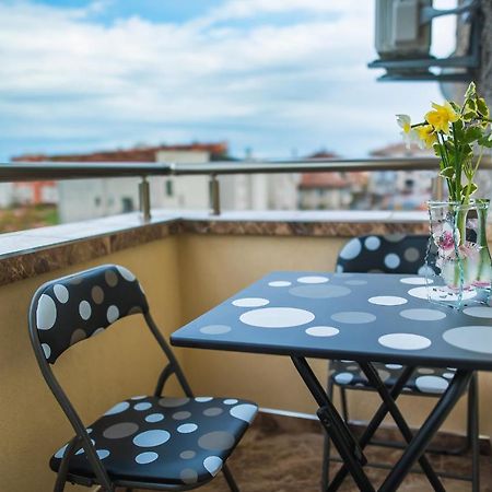 Apartament Tiana Lux Χισάρια Εξωτερικό φωτογραφία