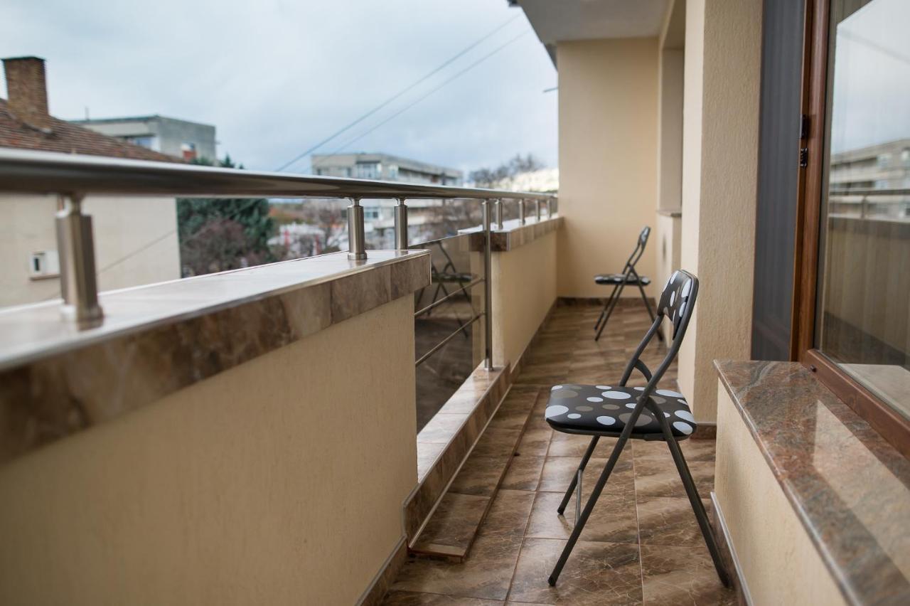 Apartament Tiana Lux Χισάρια Εξωτερικό φωτογραφία